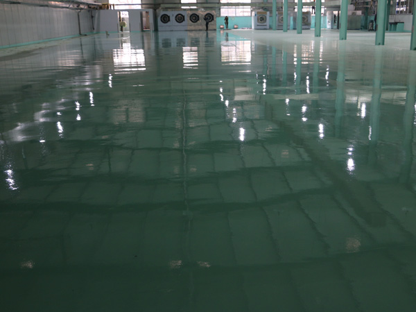 如何預(yù)防叉車對(duì)環(huán)氧地坪的損壞？五點(diǎn)預(yù)防措施