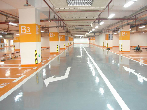 露天停車場環(huán)氧地坪施工方案和施工注意事項