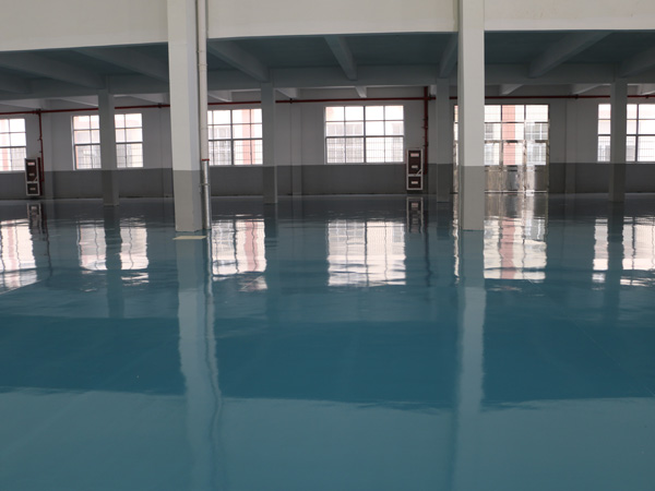 環(huán)氧地坪漆漆膜起泡原因及施工預防方法